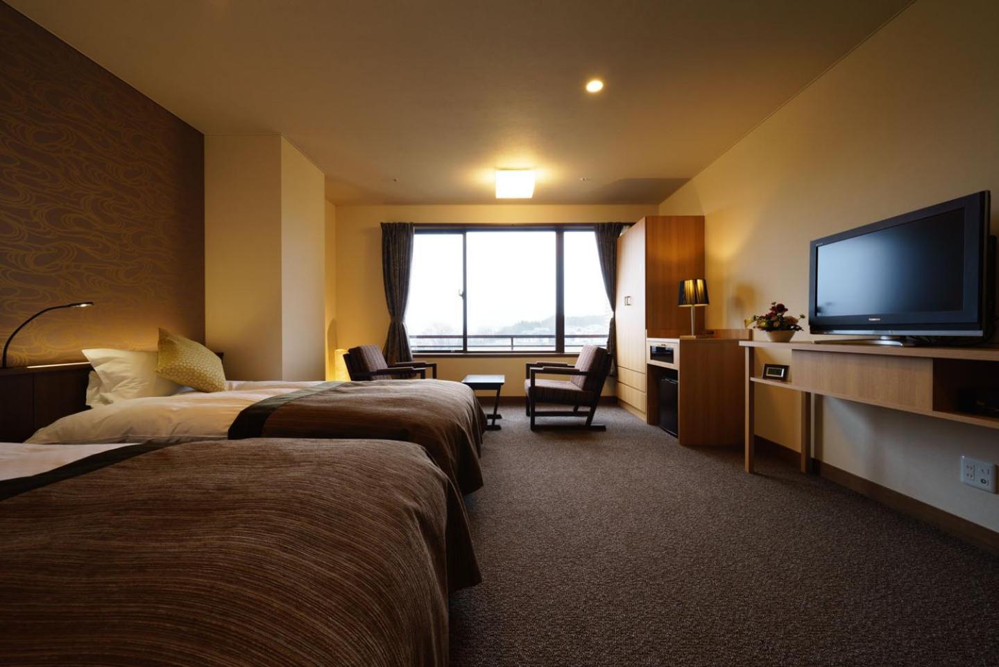Kintarou Onsen Hotel Uozu Экстерьер фото