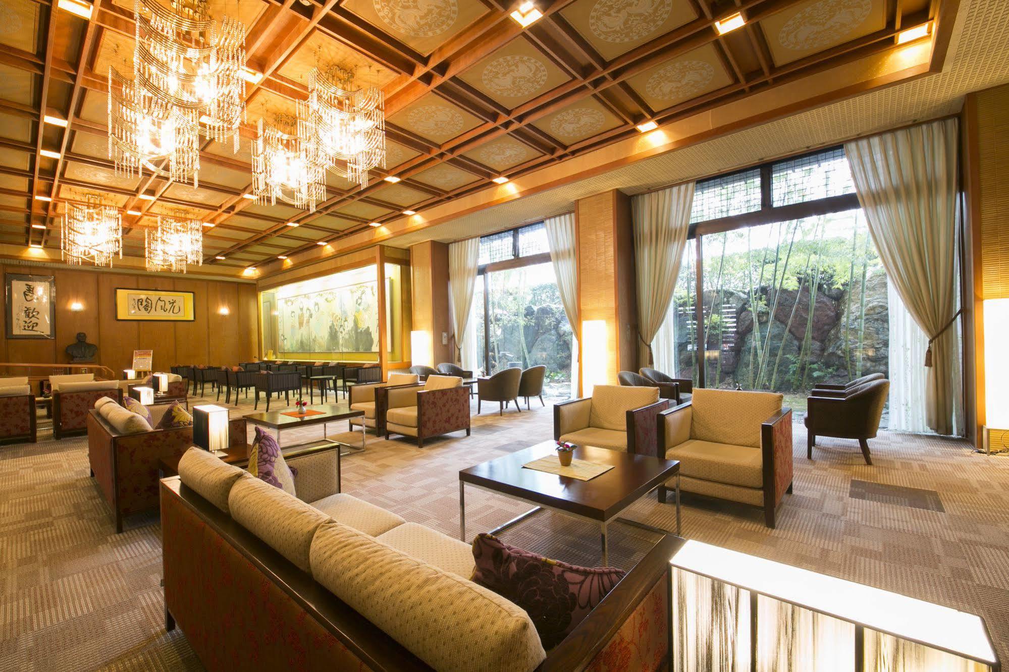 Kintarou Onsen Hotel Uozu Экстерьер фото