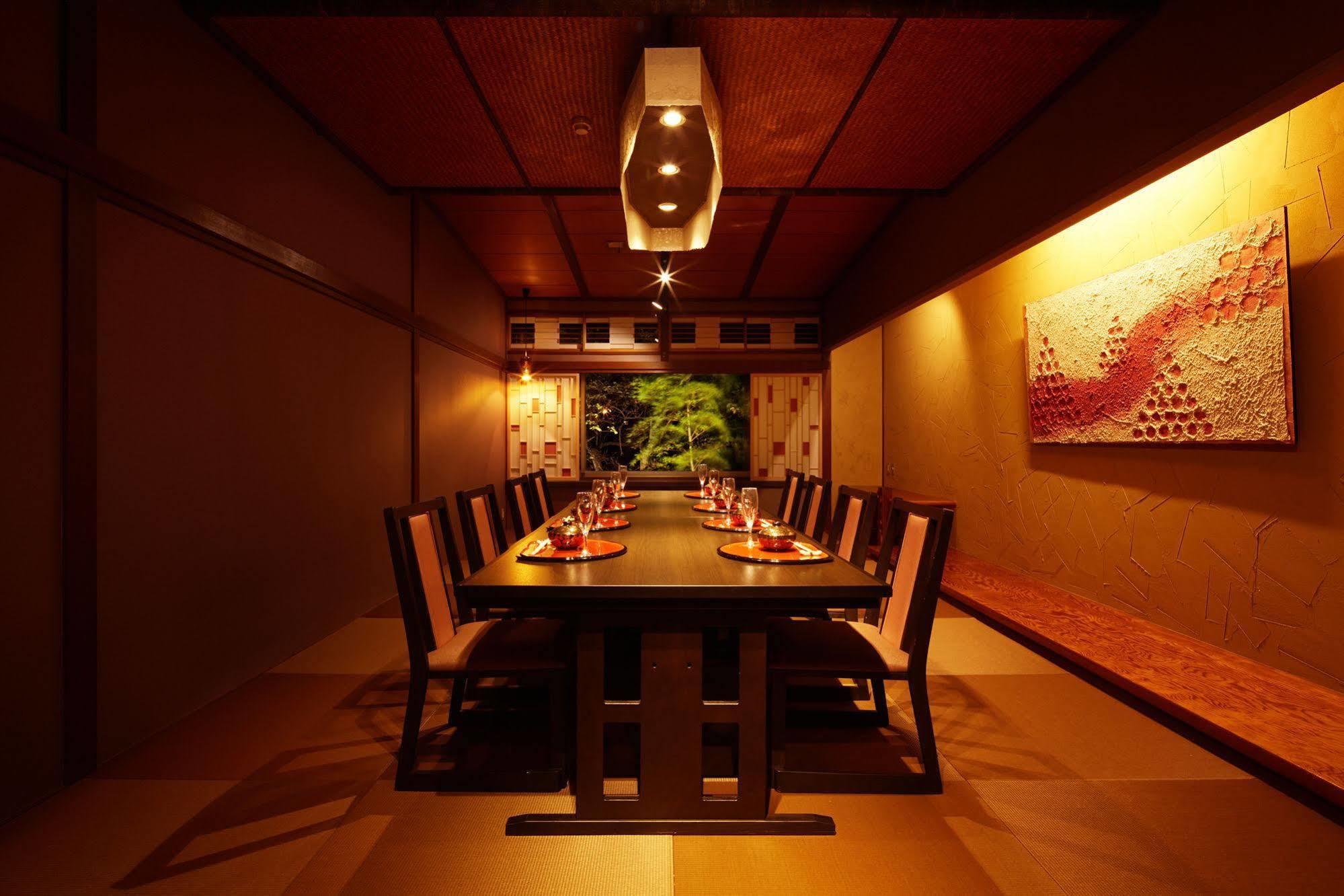 Kintarou Onsen Hotel Uozu Экстерьер фото