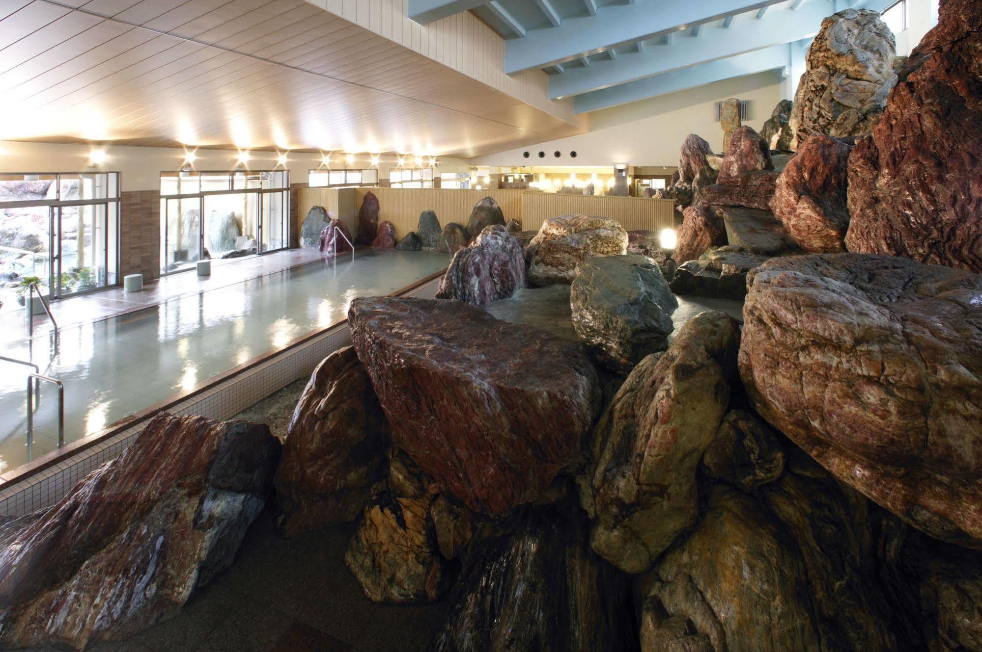 Kintarou Onsen Hotel Uozu Экстерьер фото